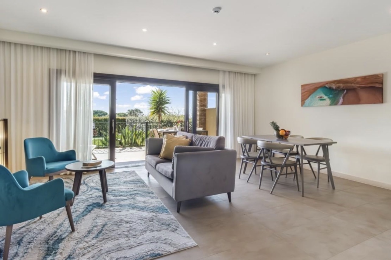 CASA DUO — 3